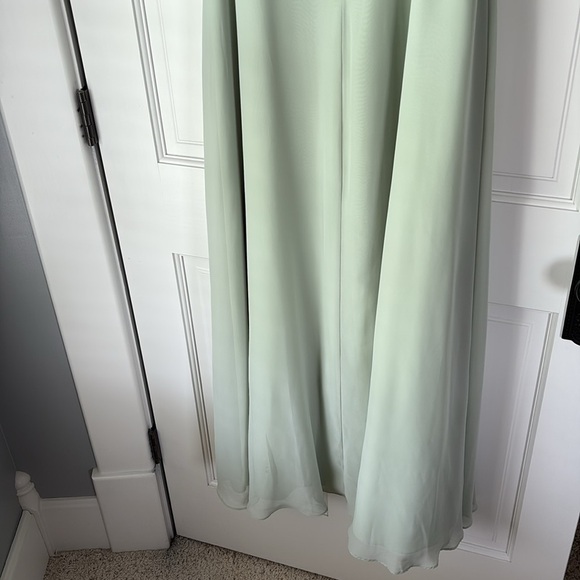 Azazie Kimber Dusty Sage Bridesmaid Dress size A4 no alterations! - Picture 8 of 9